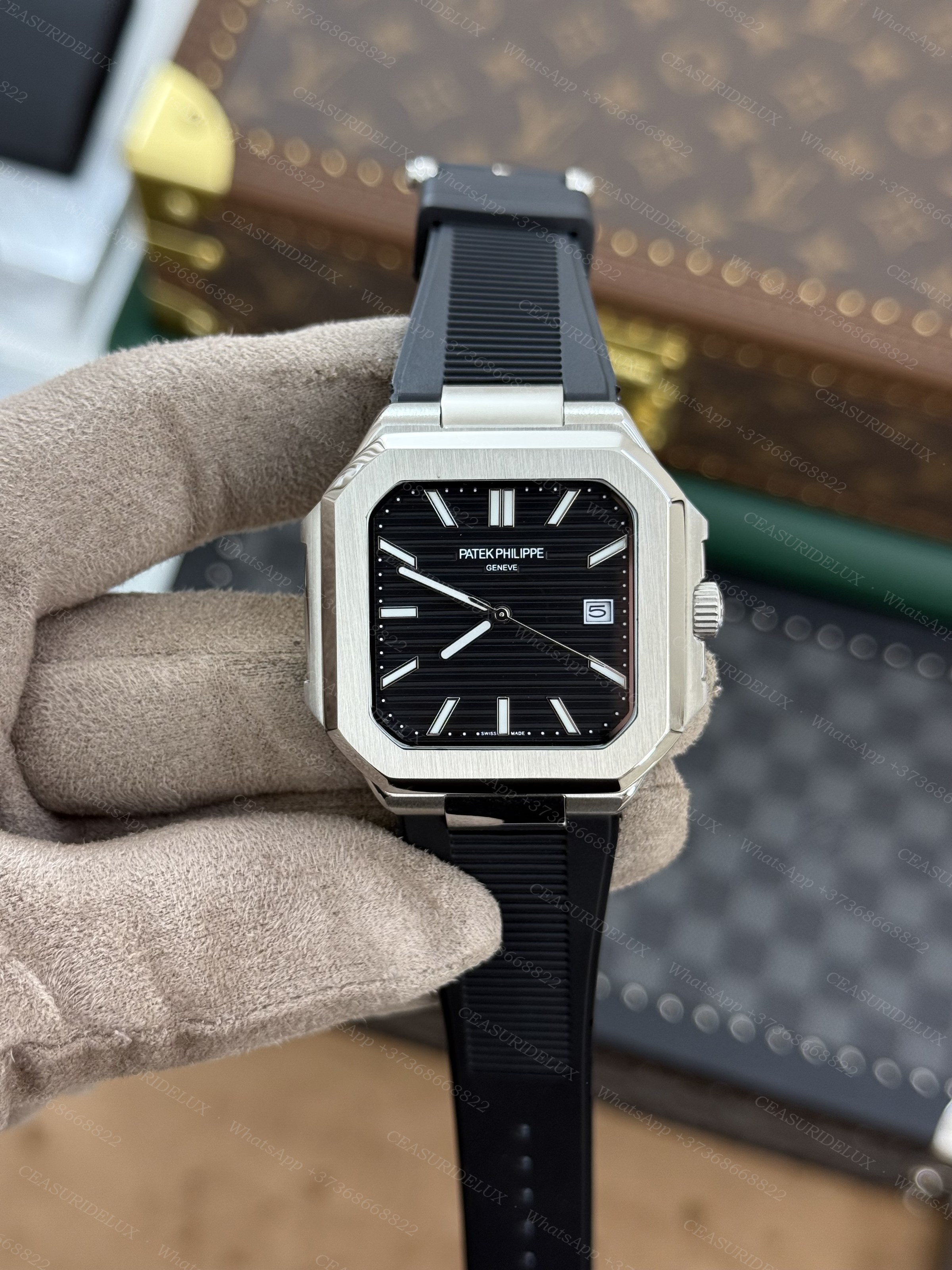 Patek Philippe Cubitus